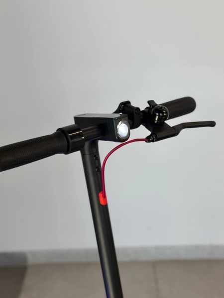 Електросамокат Forte E9Pro Light 350 Вт до 30 км 8.5" Black 9669u77 фото