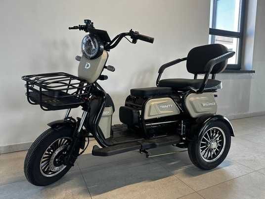Купить Электроскутер трехколесный IDemo Trinity Balance 1500W 72V