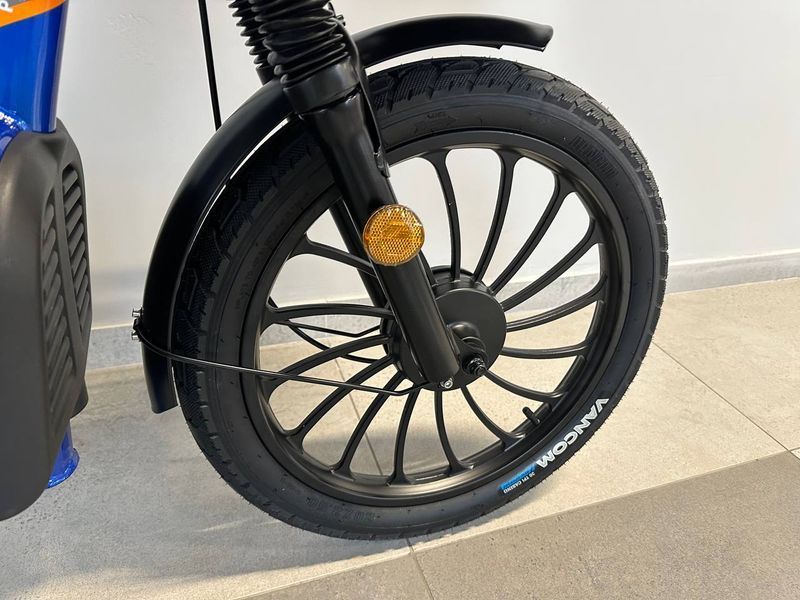 Eлектроскутер Crosser 60V/20AH/600W 7865ed фото