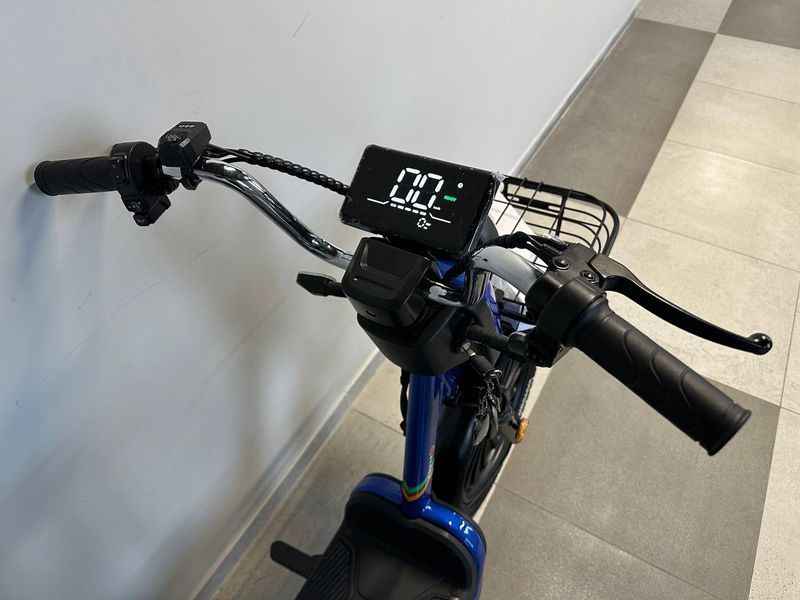 Eлектроскутер Crosser 60V/20AH/600W 7865ed фото