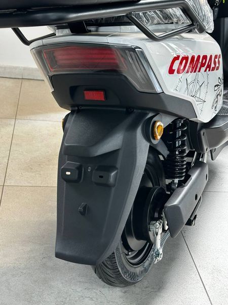 Електричний мопед Corso "Compass" CS-955337  двигун 1500W, акумулятор літій-залізо-фосфатний 72V/30Ah, в коробці  79-799898 фото