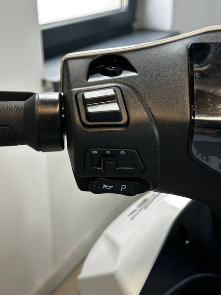 Електричний мопед Corso "Compass" CS-955337  двигун 1500W, акумулятор літій-залізо-фосфатний 72V/30Ah, в коробці  79-799898 фото