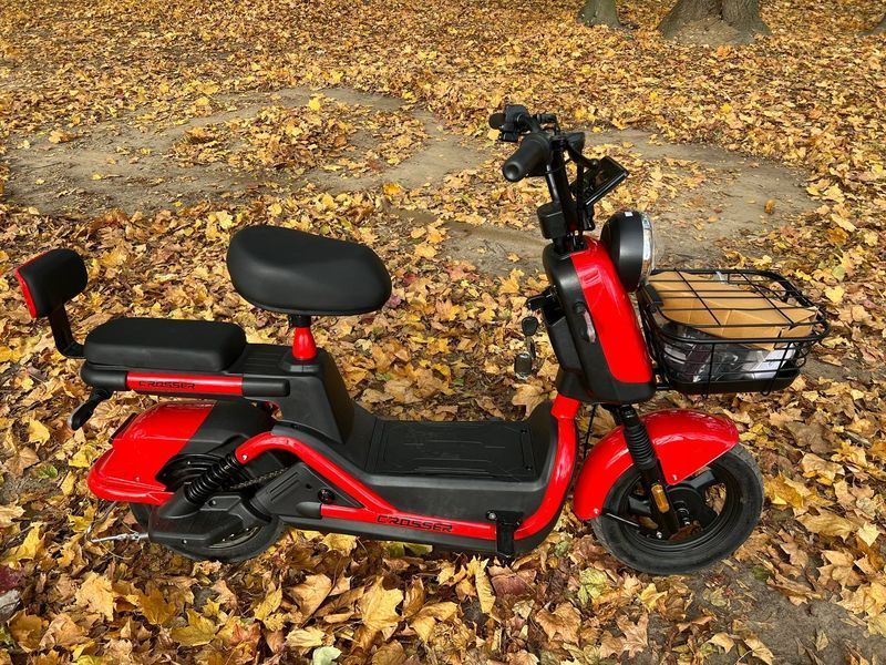 Електроскутер Crosser 60V/20AH/600W 85а фото