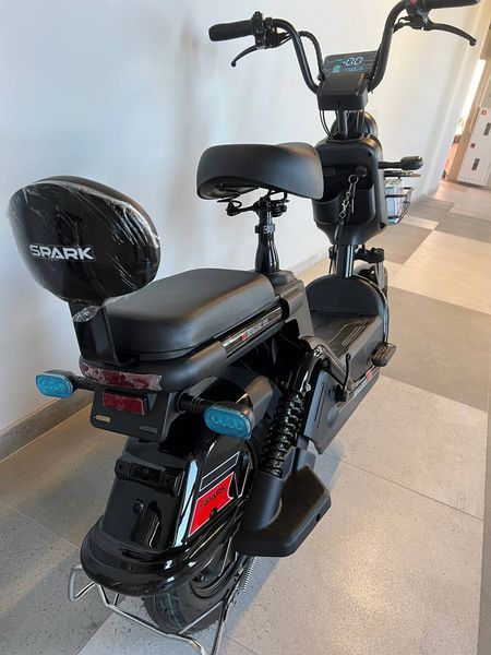 Електроскутер SPARK R1 14" 60V/500W/23Ah чорний 35789278 фото
