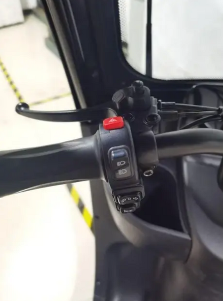 Трехколесный Электроскутер 800W с дождевиком Crosser TR3 с крышей двохмесный 4236234534 фото