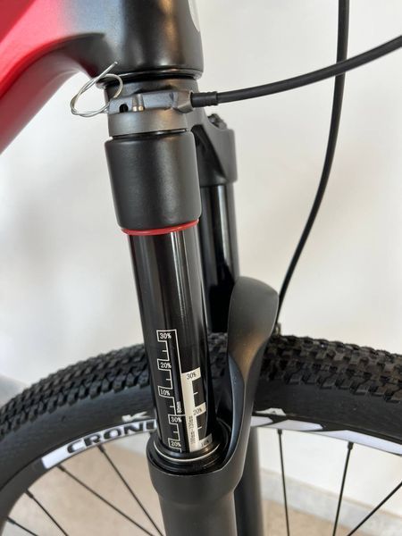 Велосипед CRONUS HURRICANE 27.5" 17.5" красно черный 47547-87 фото