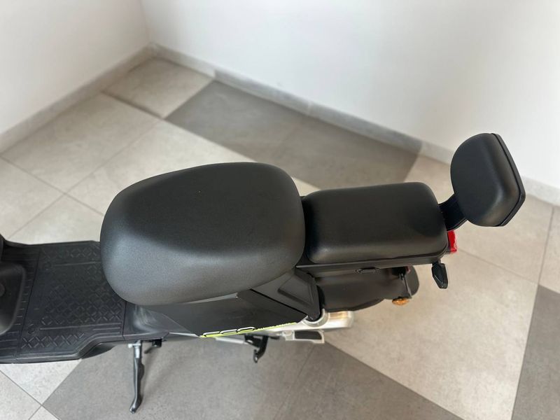 Электроскутер F60 1000W 60v 20ah литиевый аккамулятор 876860-8 фото
