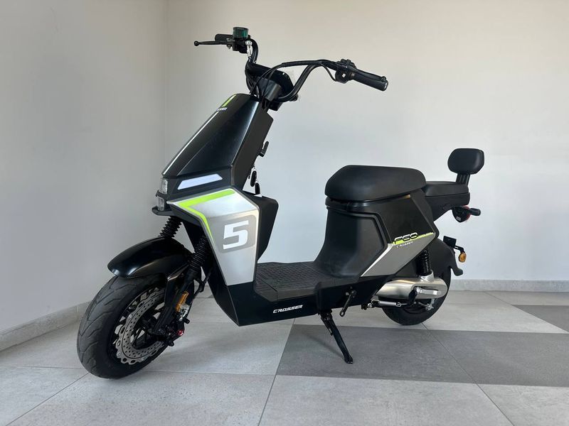 Электроскутер F60 1000W 60v 20ah литиевый аккамулятор 876860-8 фото