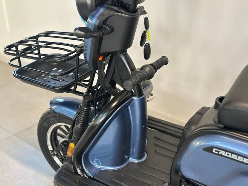 Трехколесный электроскутер Crosser 72V/20AH/1000W 0674l фото