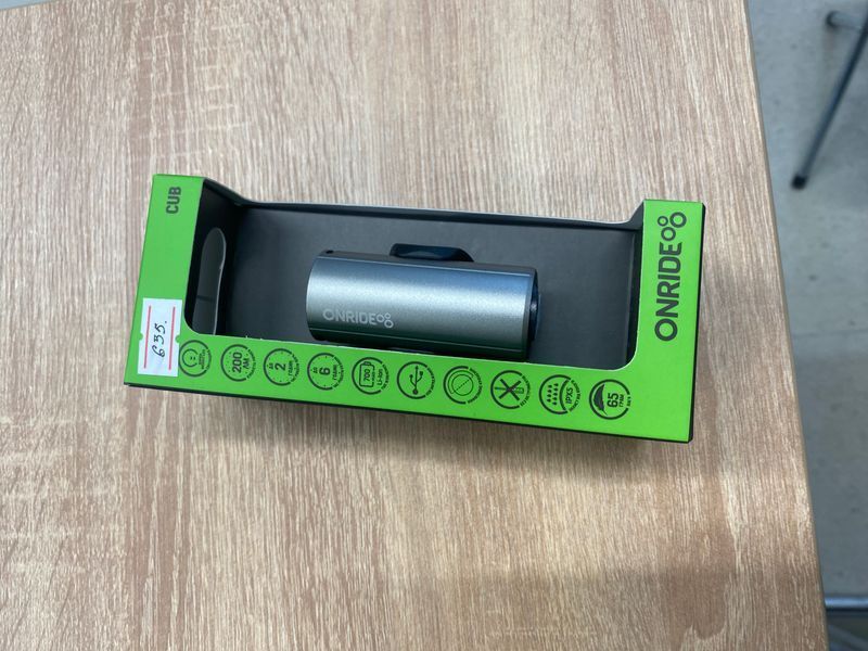 Велосипедна фара ONRIDE Cub сріблястий (200 lm, 700 mAh) 6931610355 фото