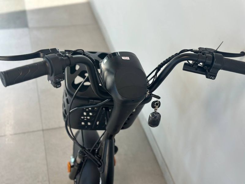 Електроскутер E-TITAN GOLF 14" 48V20А 500w Чорний 4523465 фото