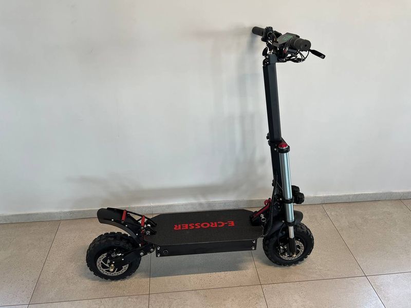 Електросамокат Crosser ROCKET 11" 60V 3200W 26Ah запас 90км 678756-6 фото