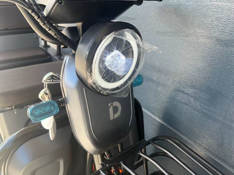 Електроскутер IDemo Trinity Shuttle 2.0 PRO DB1500W LFP 069-08 фото