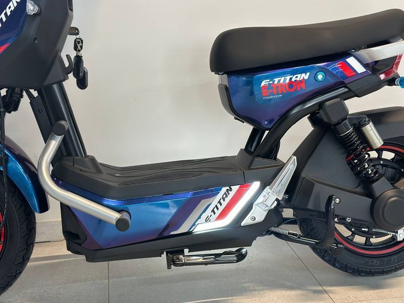 Електроскутер E-Titan E-tron 16" 60V 20AH 1000W 569-6 фото