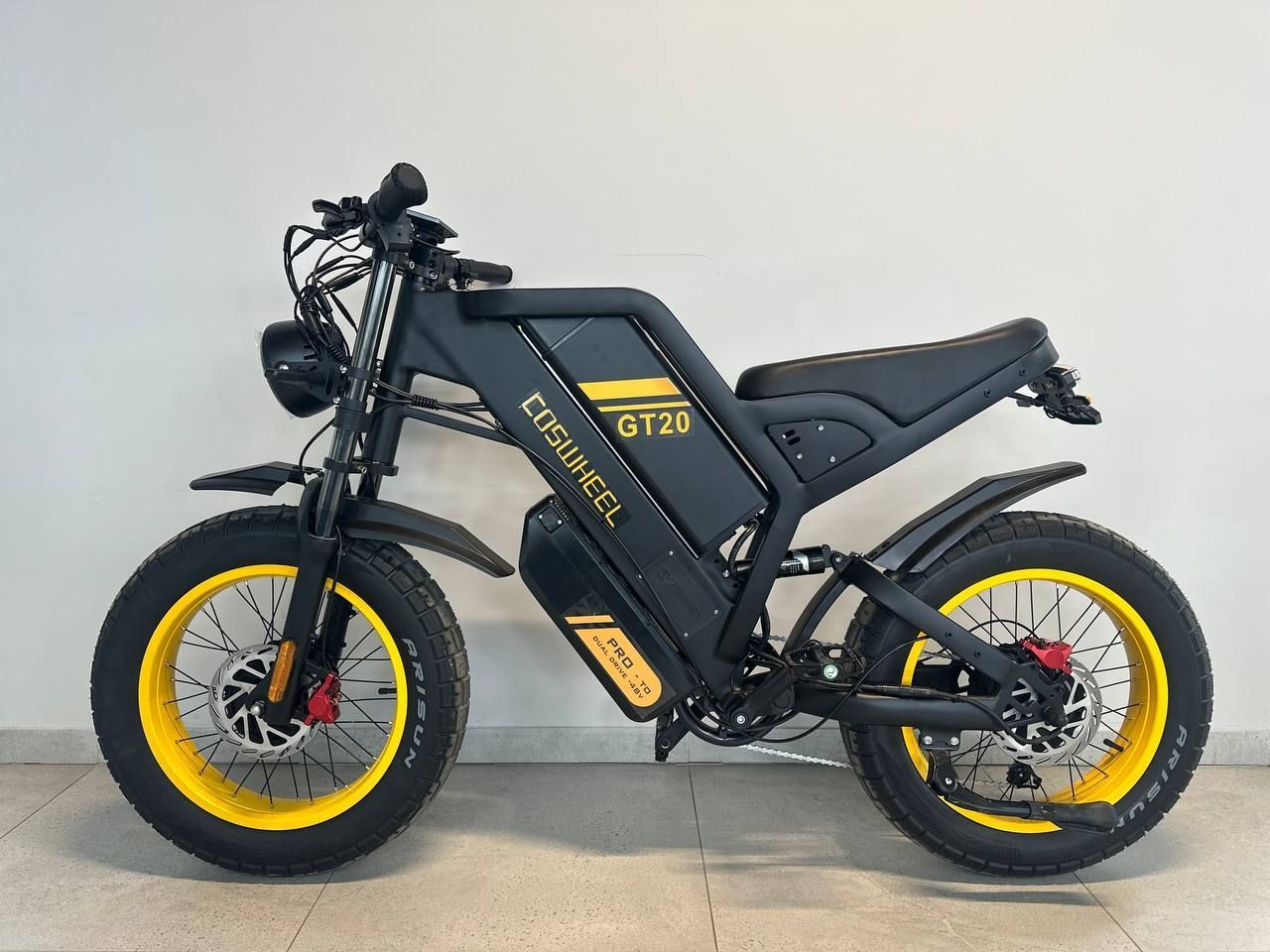 【Lee Moob】COSWHEEL Купить COSWHEEL GT20 EBIKE 2 двигуна по 1000 Вт 40 ah 66674 в