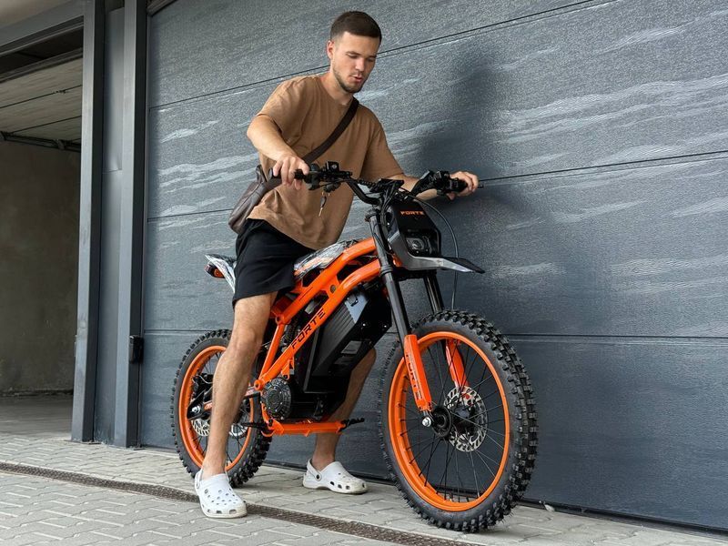 Діртбайк електричний FORTE EM22-2 60V27ah 2500W 038-993 фото