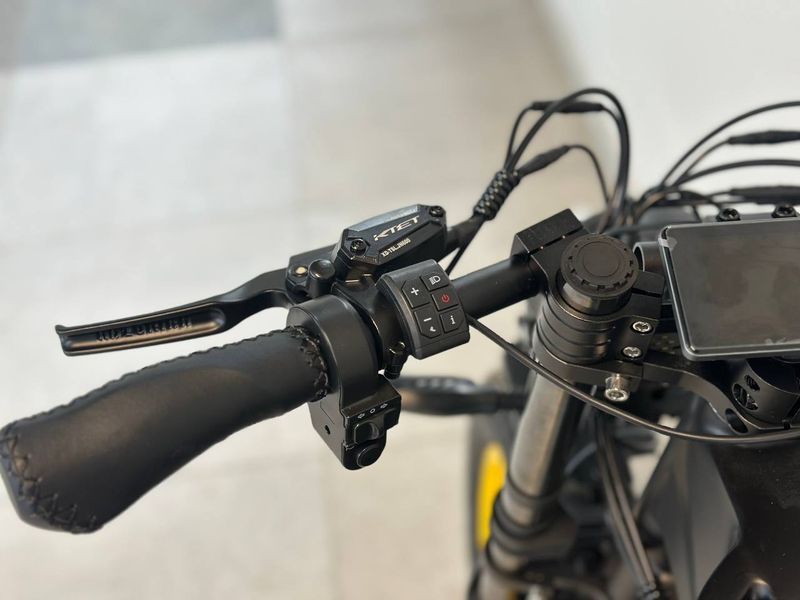 COSWHEEL GT20 EBIKE 2 двигуна по 1000 Вт 40 ah 66674 фото