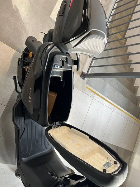 Електроскутер ATLAS Shark 2 2000W Black 770-70 фото
