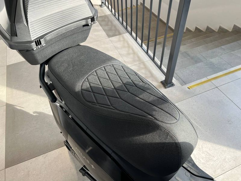 Електроскутер ATLAS Shark 2 2000W Black 770-70 фото