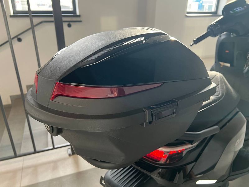 Електроскутер ATLAS Shark 2 2000W Black 770-70 фото