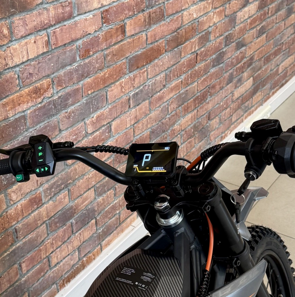 Діртбайк електричний Corso Storm E-3000 Rally SM-42506 - рама сталева, двигун 2999W, акумулятор літієвий 72V27AH 58959-790 фото